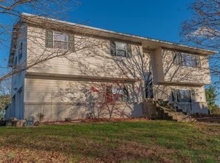 6375 Hillside Rd, Germansville, PA 18053