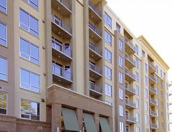 1st image of 711 Cosmopolitan Dr NE