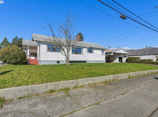 1489 Union Ave, North Bend, OR