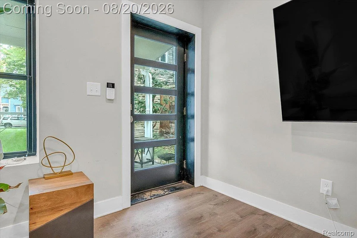2 bed, 1150 sqft, $2,795 — Photo 4