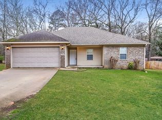 7221 Fulton St, Benton, AR 72019