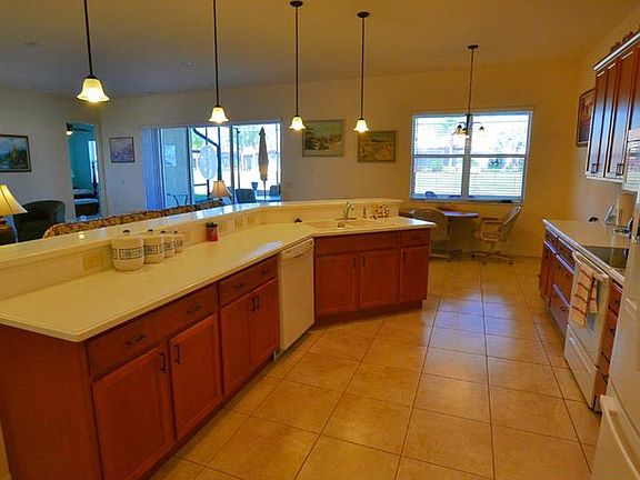 4th image of 5344 Hogan Ln