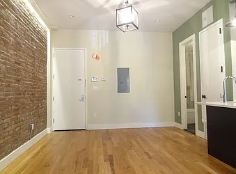 Rented by Aron Fried, LREB