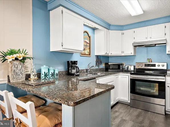 9 46th St Unit 22, Ocean City, MD 21842