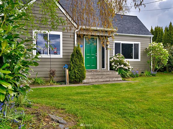 Front yard and porch area.