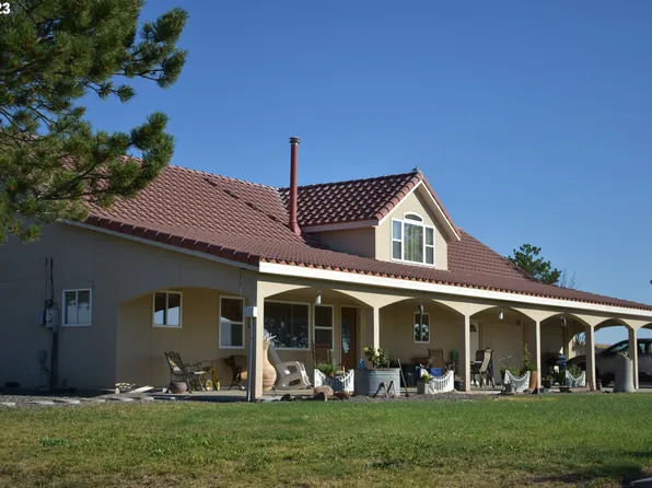 3915 Greenfield Rd, Vale, OR 97918