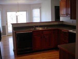 5th image of 309 E Village Dr #S