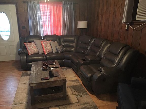 2nd image of 1126 N Park Cv