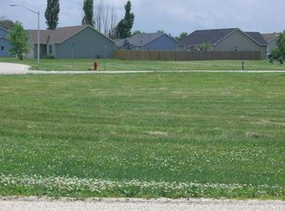 641/643 Effie Dr Lot 1, Earlville, IL
