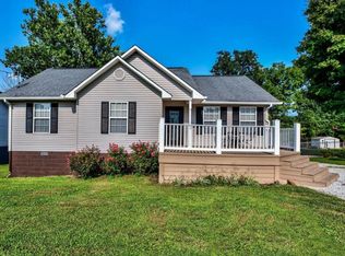 209 Sandy Cir, La Follette, TN 37766