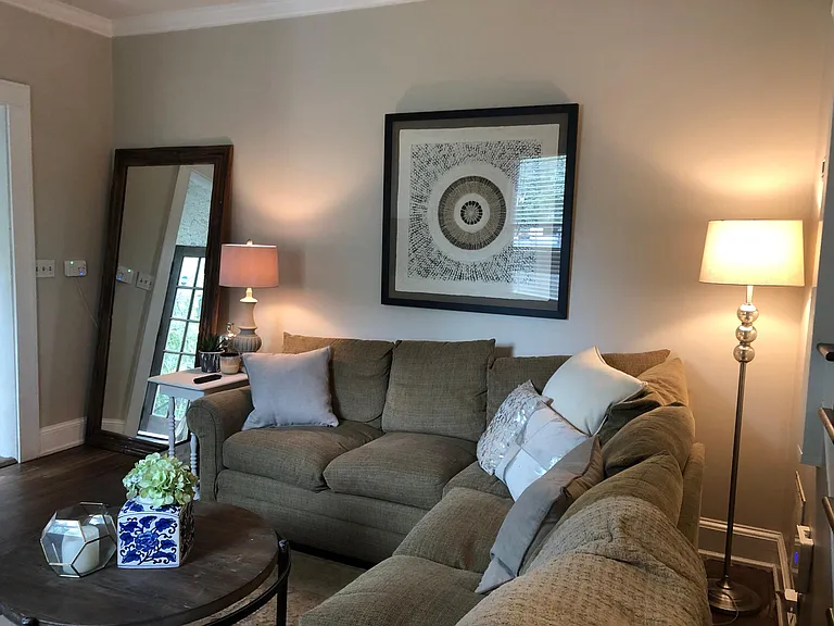968 Charles Allen Dr NE — Photo 2