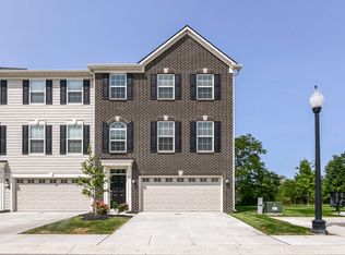 6898 Sunstone Pl, Carmel, IN 46033