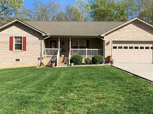 156 Cedar Cir, Crossville, TN 38555