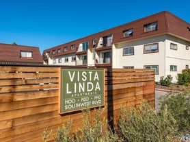 Vista Linda Apartments