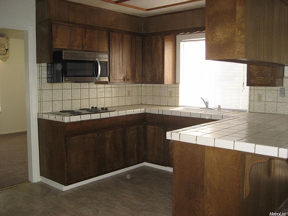 4th image of 9616 Bowie Way