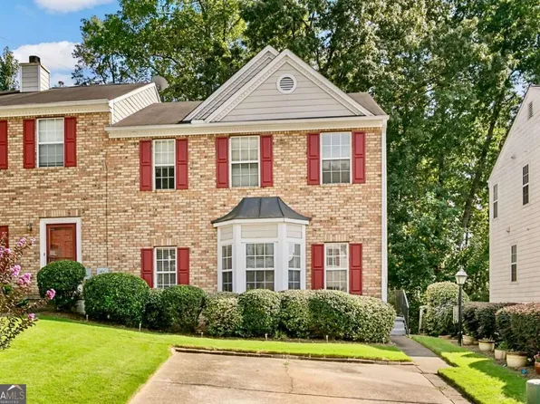 2505 Thorngate Dr, Acworth, GA 30101