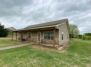 1831 Nichols Hill Rd, Sulphur, OK 73086