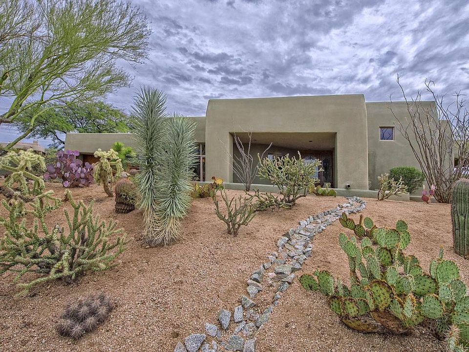 1st image of 10119 E Graythorn Dr