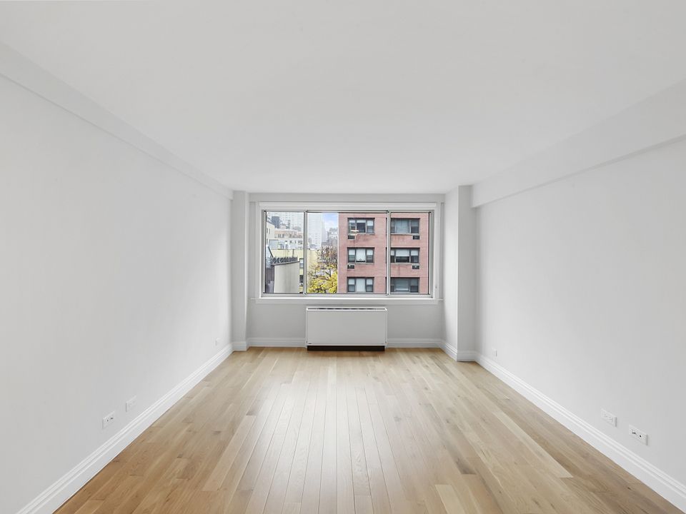 1st image of 340 E 51st St #8D