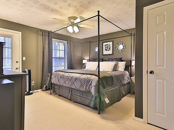 5th image of 1703 Country Park Dr SE