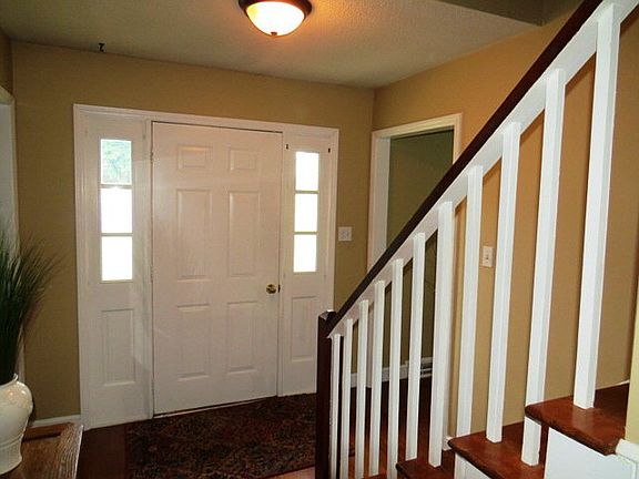 4th image of 233 Westover Dr