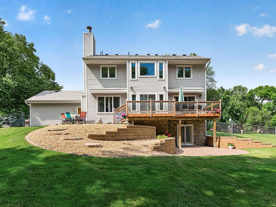 1st image of 18425 Harrogate Dr