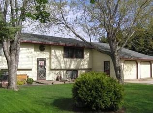 3222 Aadland Ave NE, Buffalo, MN 55313