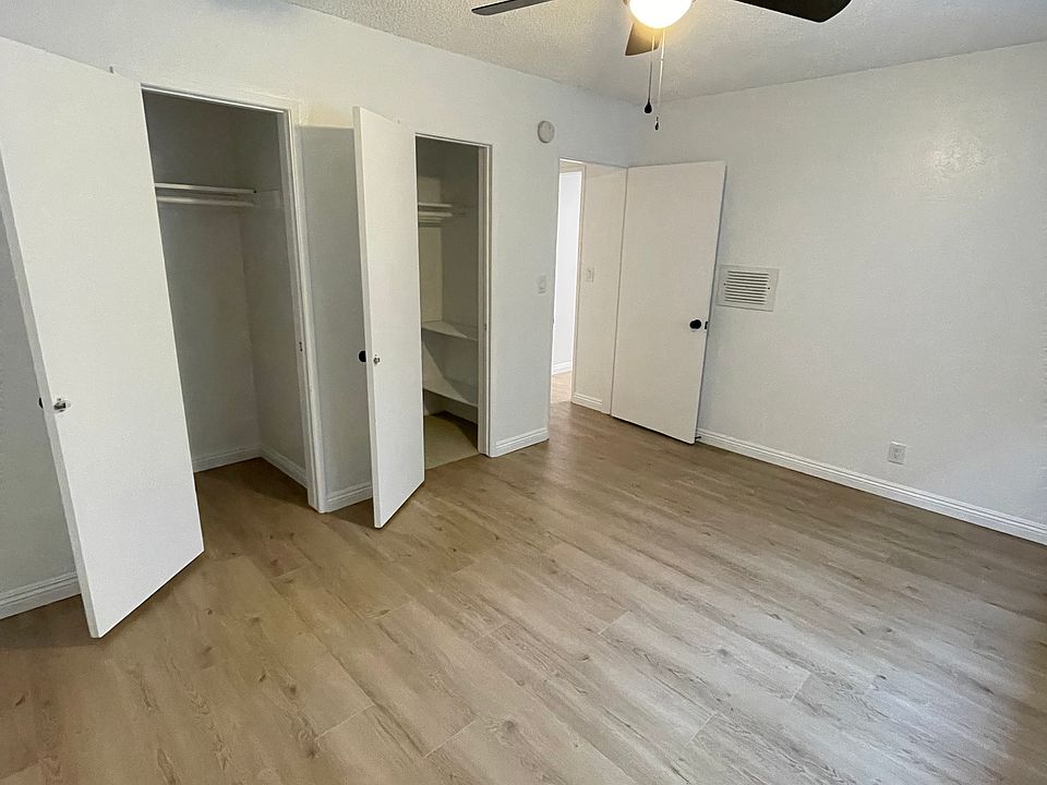 bedroom unit 1