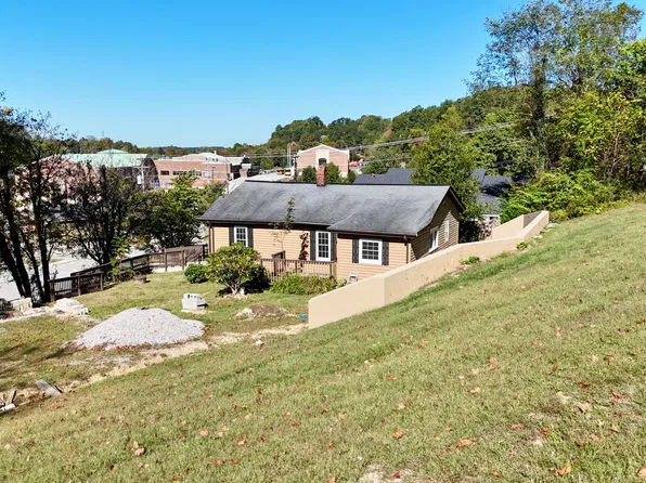 105 Oakley St, London, KY 40741