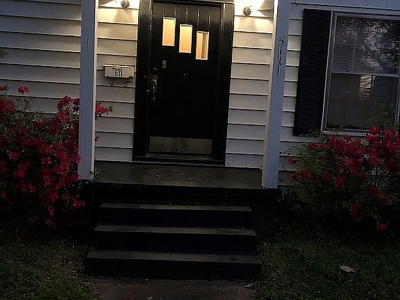 2nd image of 511 Dudley Dr