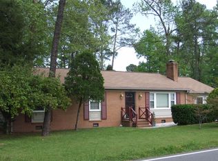 1308 Showalter Rd, Yorktown, VA 23692