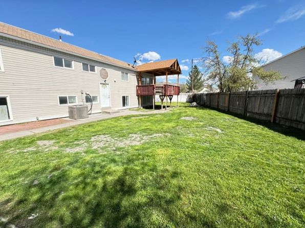 (undisclosed Address)