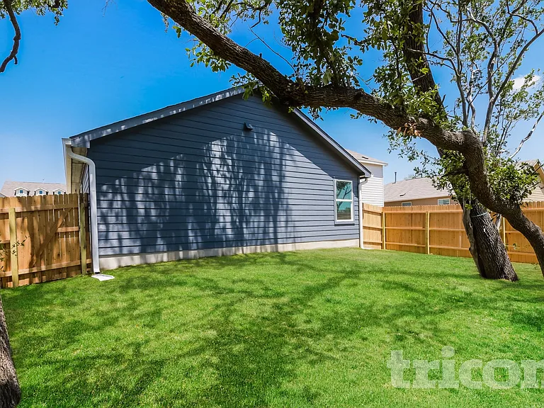 10238 Devon Wheel St — Photo 13