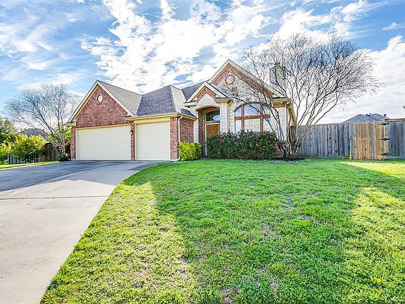 2nd image of 1809 Belle Plain Ct