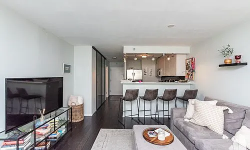 10 E Ontario St #2410 — Photo 5