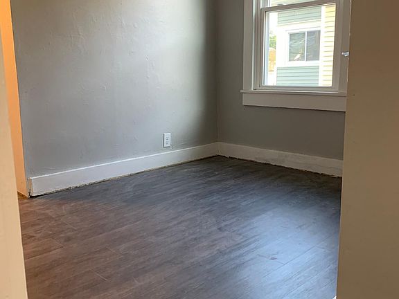 2nd image of 509 Lincoln Ave
