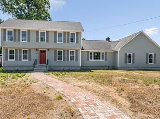 45 Judith East Dr, Tewksbury, MA 01876