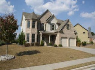 2345 Chandler Grove Dr, Buford, GA 30519