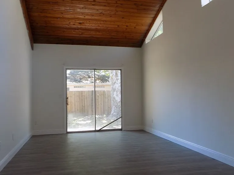 430 Sand Lime Rd — Photo 7