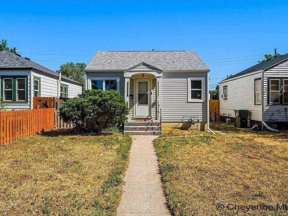1st image of 713 W 25th St