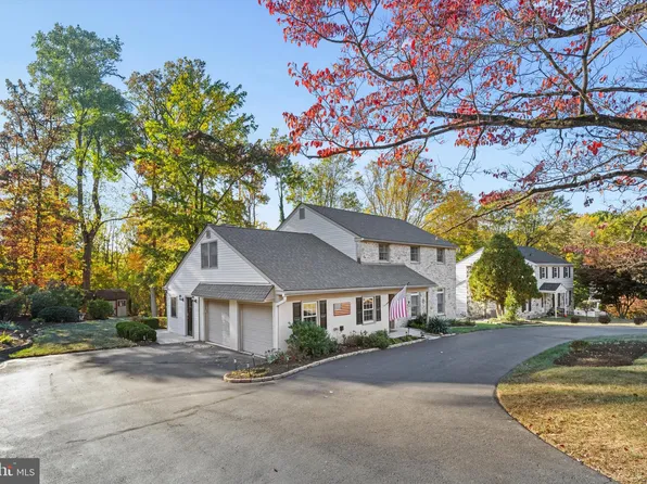 528 Ellis Rd, Havertown, PA 19083