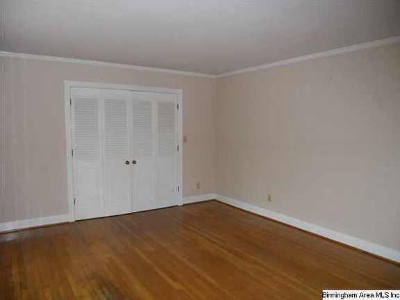 5th image of 1055 Martinwood Ln