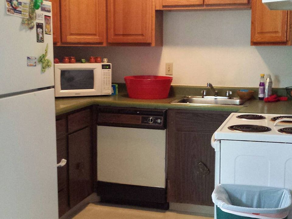 1st image of 706 37th Ave APT 4