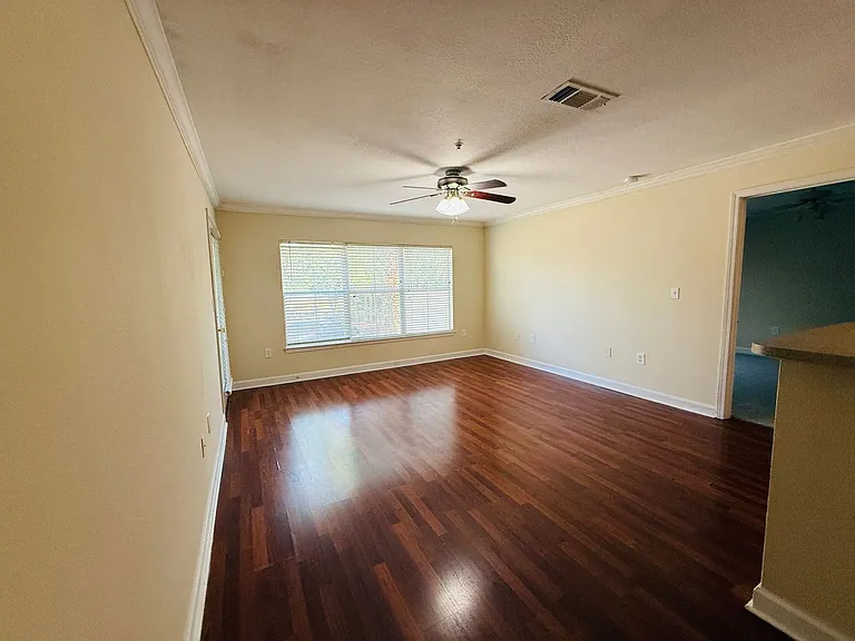 18557 Bridle Club Dr — Photo 10