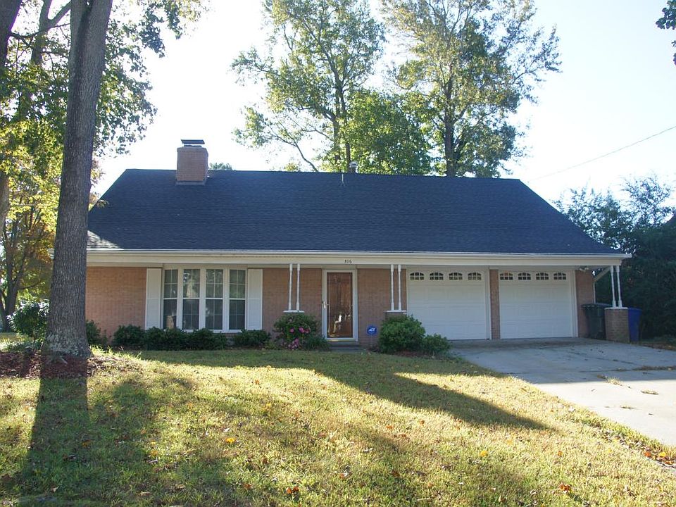 1st image of 706 Mayland Dr