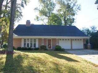 706 Mayland Dr, Newport News, VA 23601