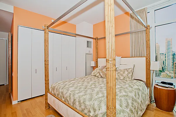 Rented by RSNY Realty | media 42