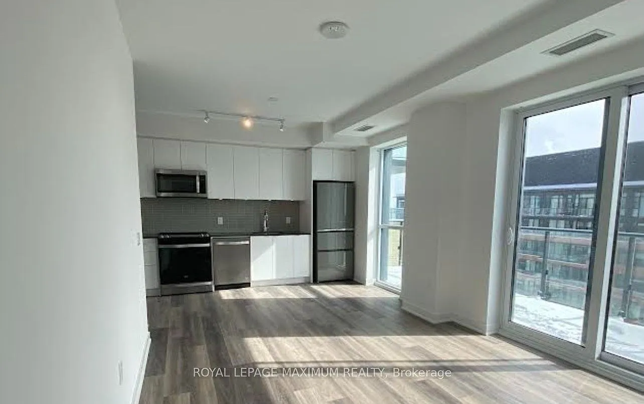 100 Eagle Rock Way — Photo 1