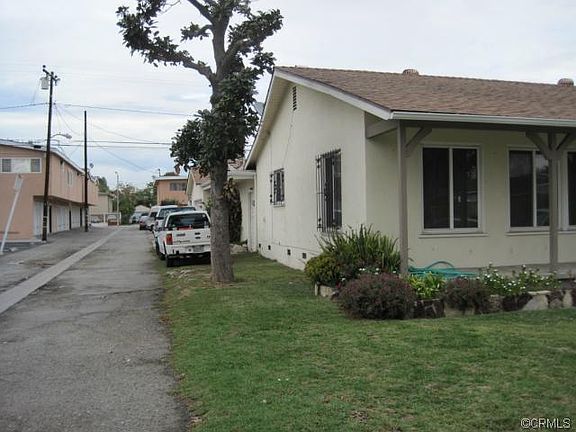 2nd image of 2821 E 69th St