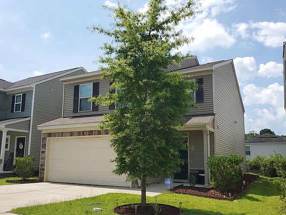 2nd image of 517 Eastfair Dr